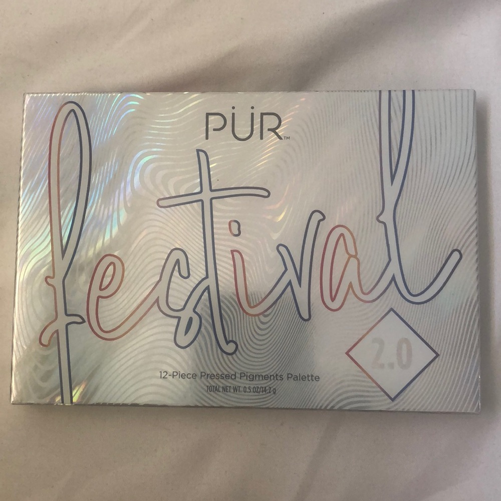 PUR Festival 12-piece pressed pigments palette